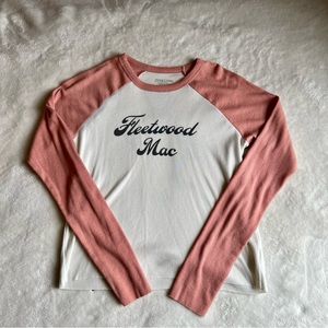 Fleetwood Mac long sleeve mid crop, color cream and pink, size medium